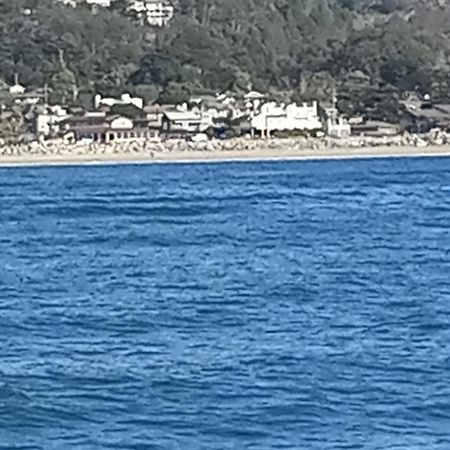 The Oceanfront Stay On Miramarbeach Hmb El Granada Экстерьер фото