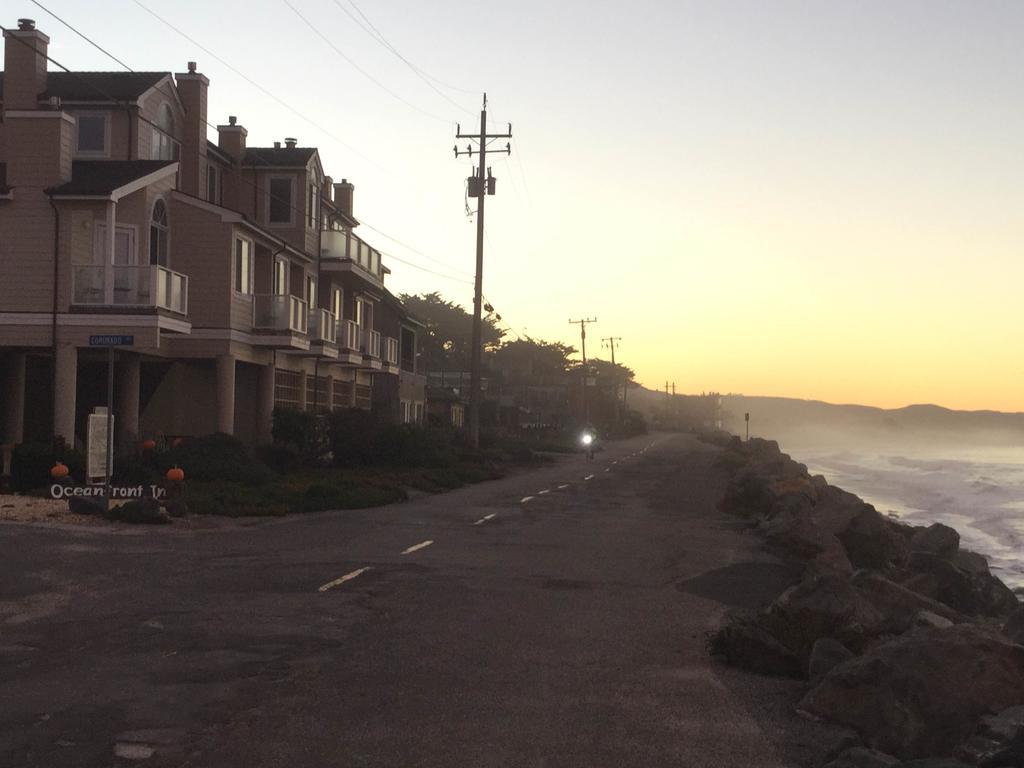 The Oceanfront Stay On Miramarbeach Hmb El Granada Экстерьер фото